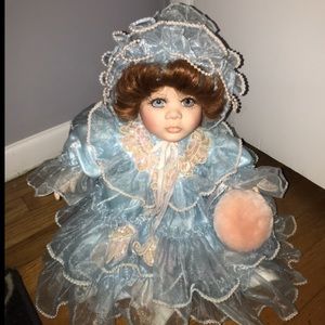 Rustie Powder Puff doll #4564 out of 5,000